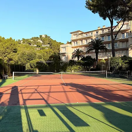 La Boite Rose - De L'almanarre Hyeres